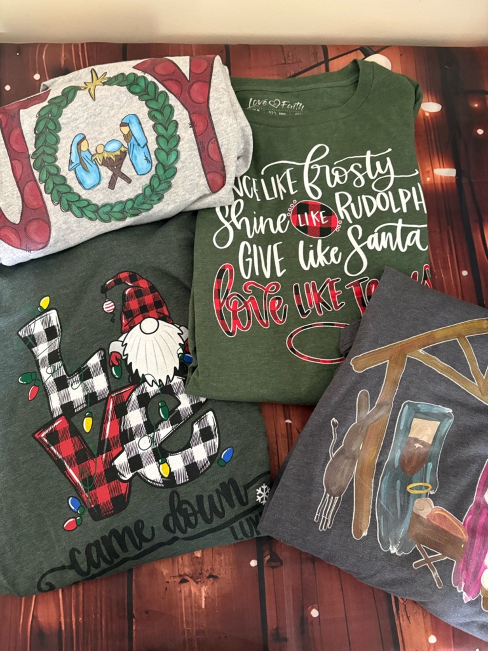 Bundle of 4 Christmas long sleeve shirts